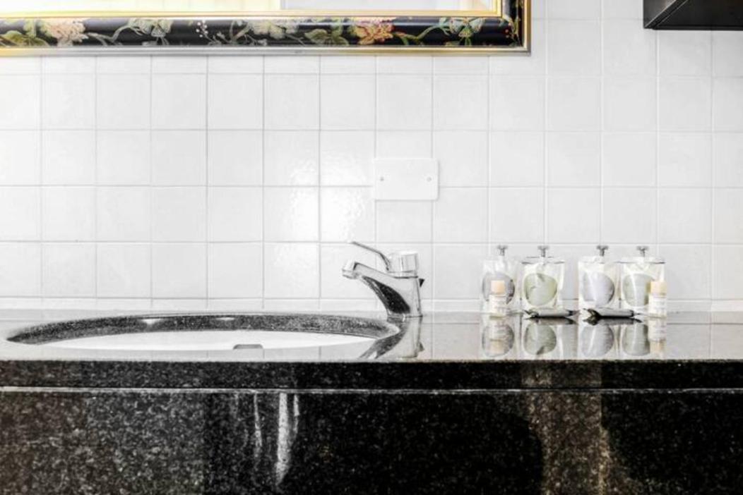 Pagano & Cenacolo Bright Apartment ミラノ エクステリア 写真